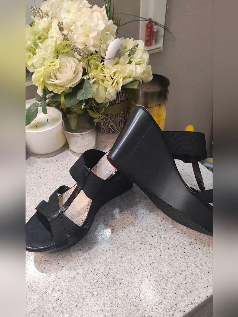 Stylish ✨Charles David Black Open-Toe Block Heel Sandals🩰